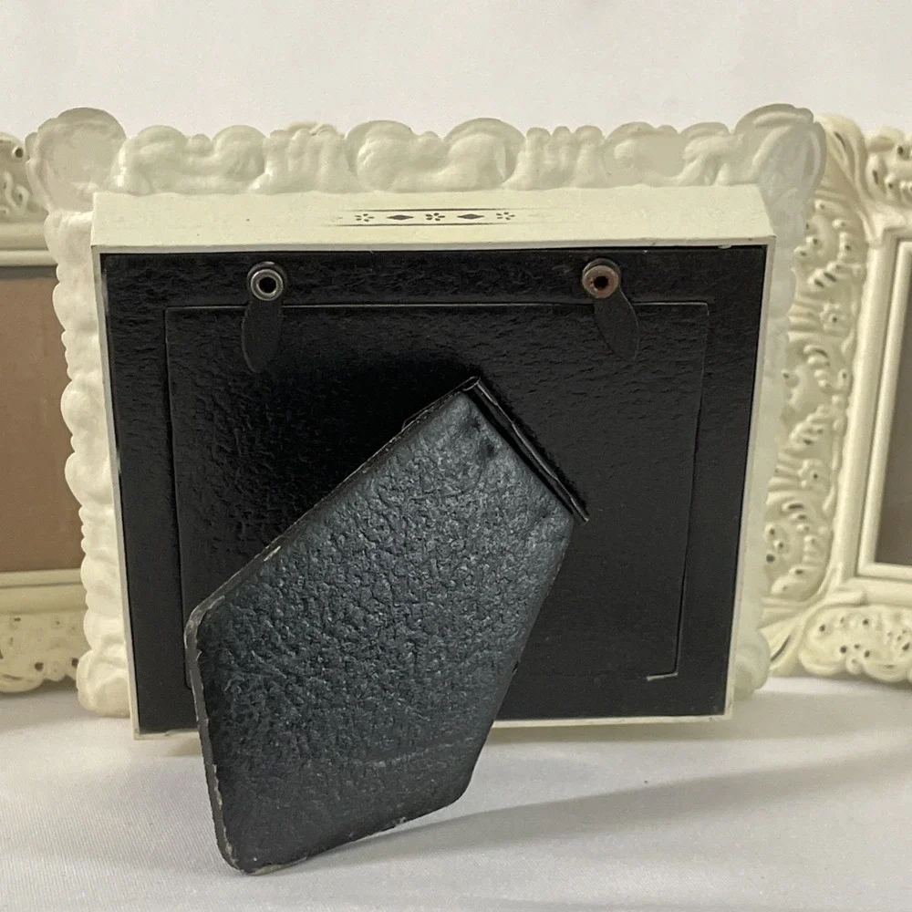 Vintage Style Cottagecore Small Picture Frames Lot Of 4 Antique White 4